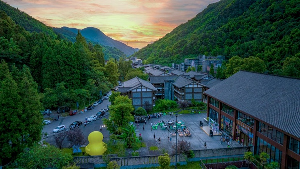 金佛山美景。景區(qū)供圖